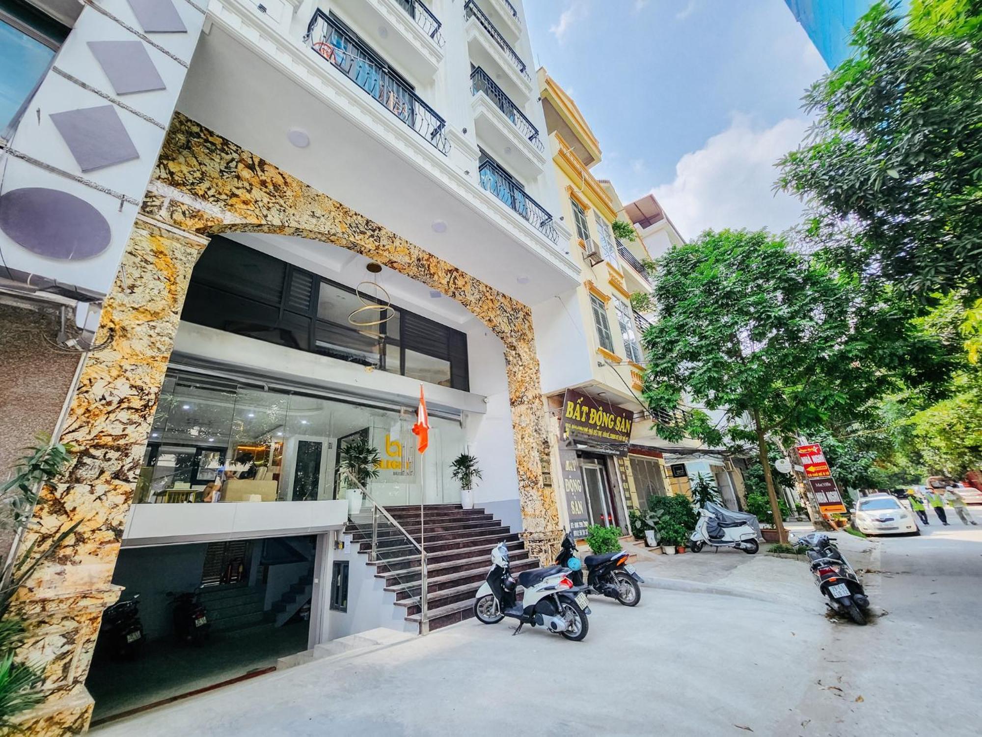 9 Light Apartment Hanoi Exterior photo