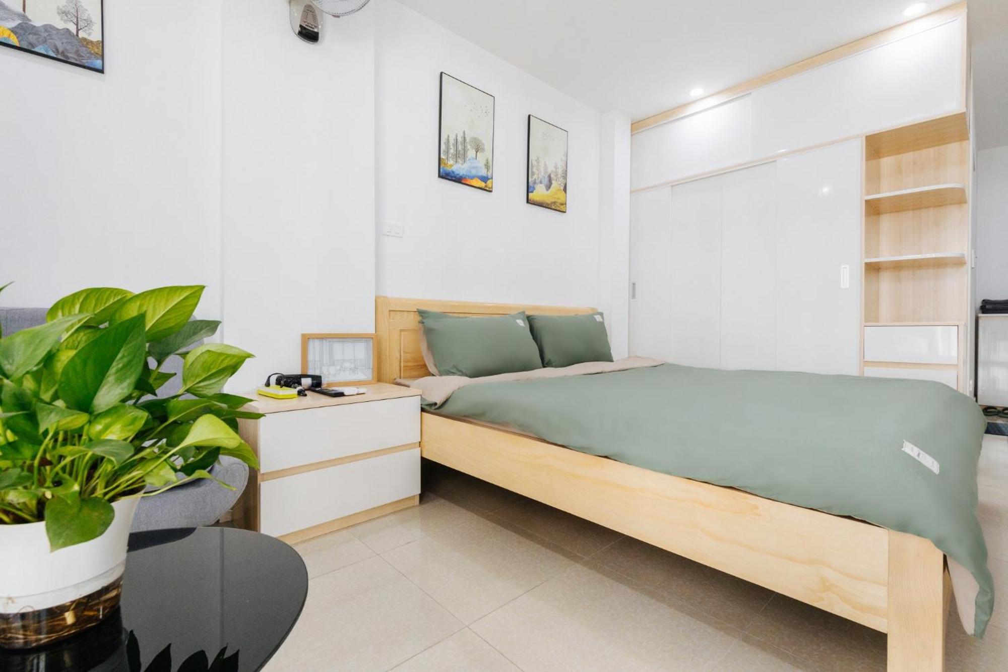 9 Light Apartment Hanoi Exterior photo