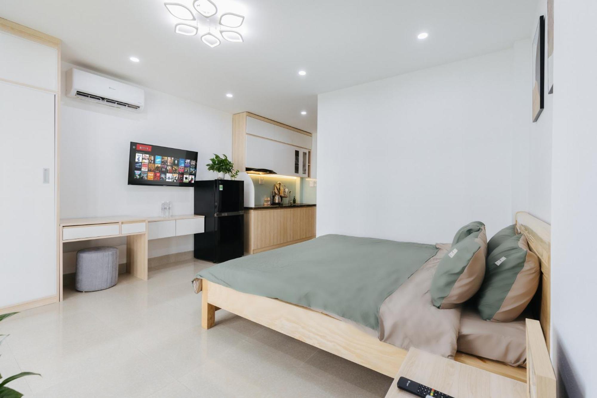 9 Light Apartment Hanoi Exterior photo