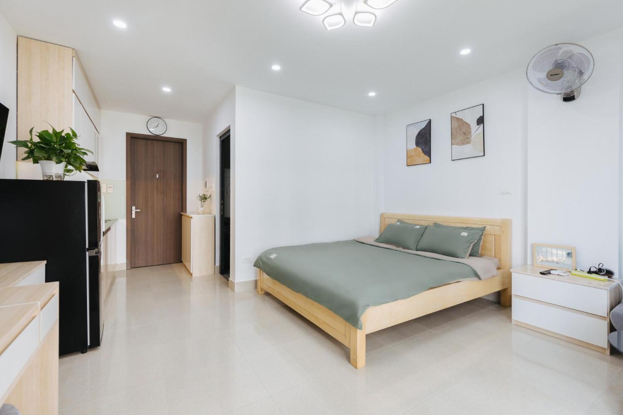 9 Light Apartment Hanoi Exterior photo